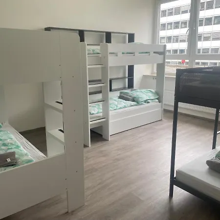 Hostal Cityapartment Bei Hauptbahnhof *