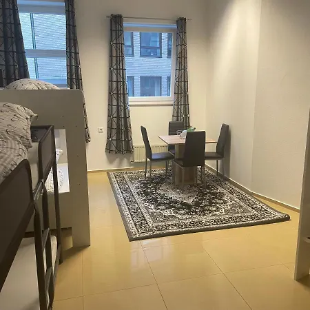 Cityapartment Bei Hauptbahnhof Hostal